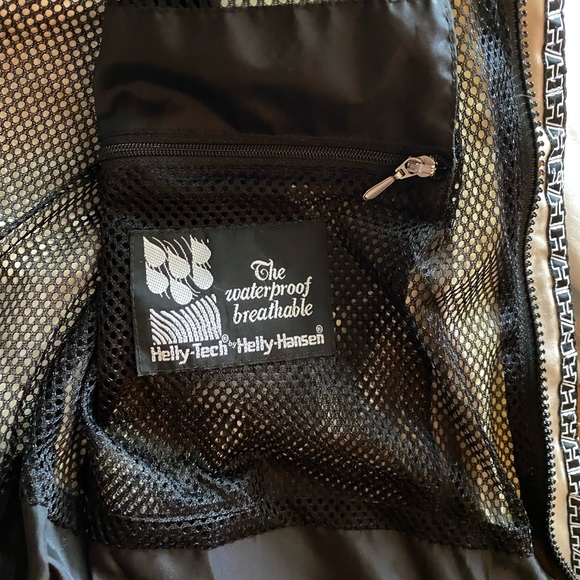 Vintage Helly Hansen Waterproof Windbreaker - Picture 6 of 7